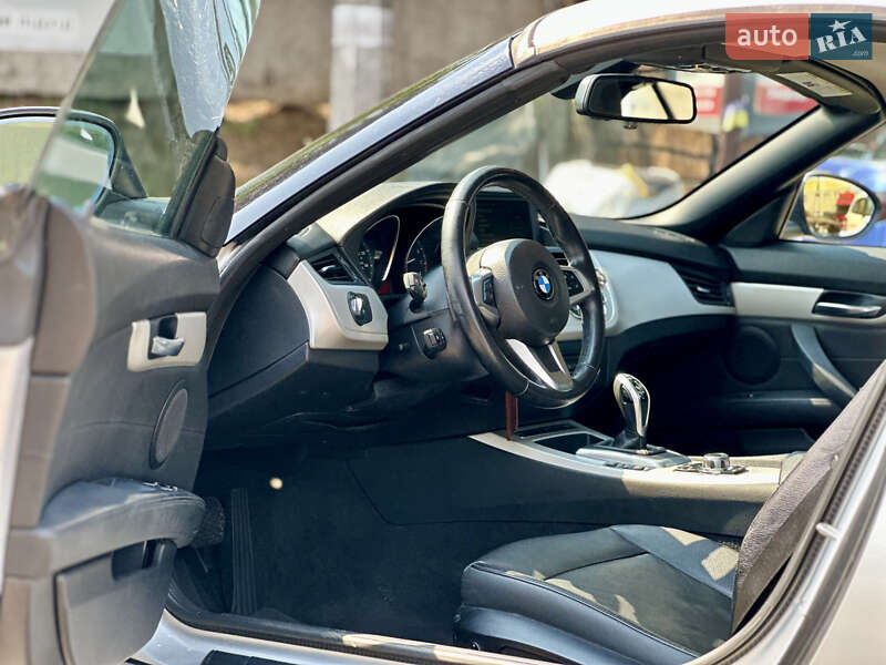 Родстер BMW Z4 2012 в Киеве фото 9 Родстер BMW Z4 2012 в Киеве