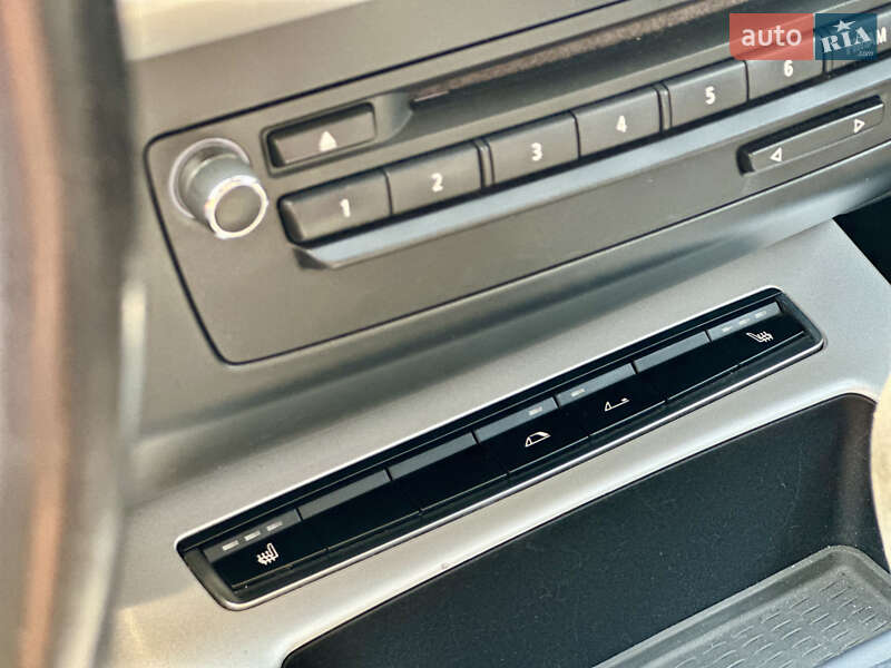 Родстер BMW Z4 2012 в Киеве фото 14 Родстер BMW Z4 2012 в Киеве