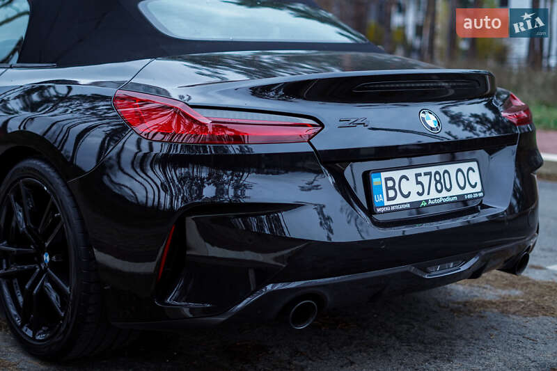 Родстер BMW Z4 2019 в Киеве фото 13 Родстер BMW Z4 2019 в Киеве