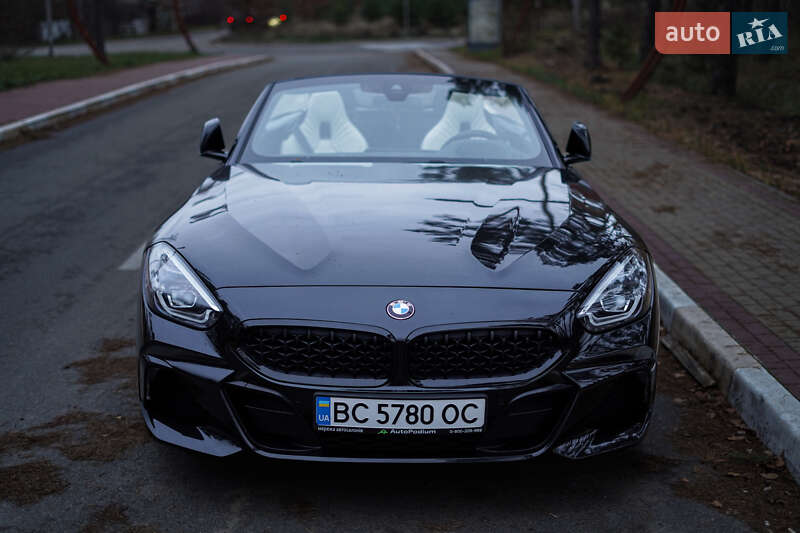 Родстер BMW Z4 2019 в Киеве фото 23 Родстер BMW Z4 2019 в Киеве