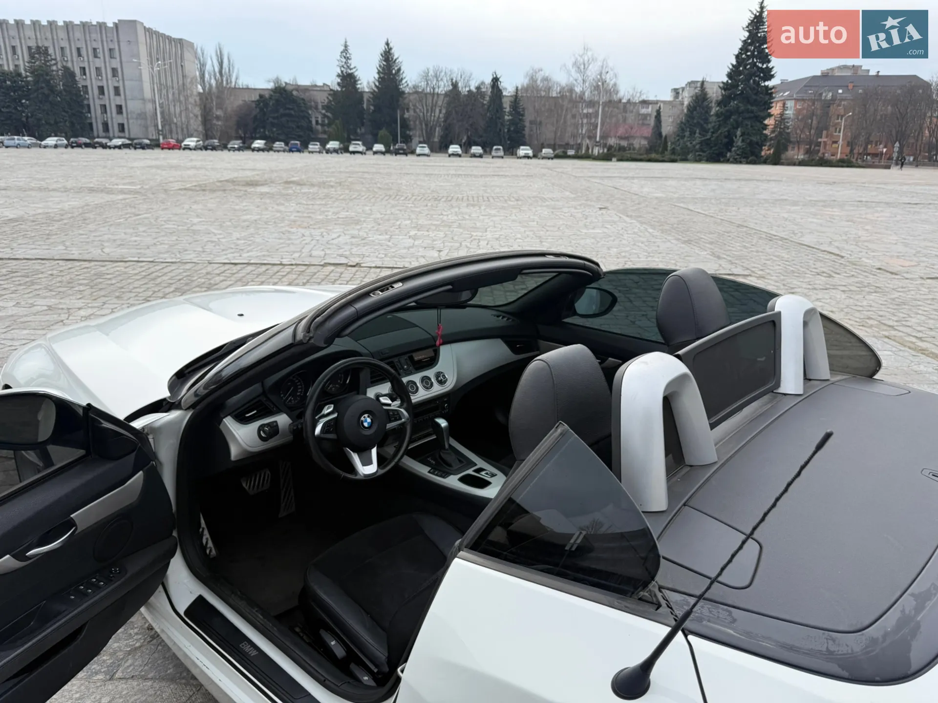 2011 BMW Z4 - мініатюра 21