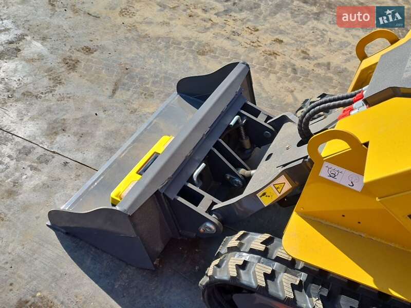 Минипогрузчик Bobcat 325 2025 в Черновцах