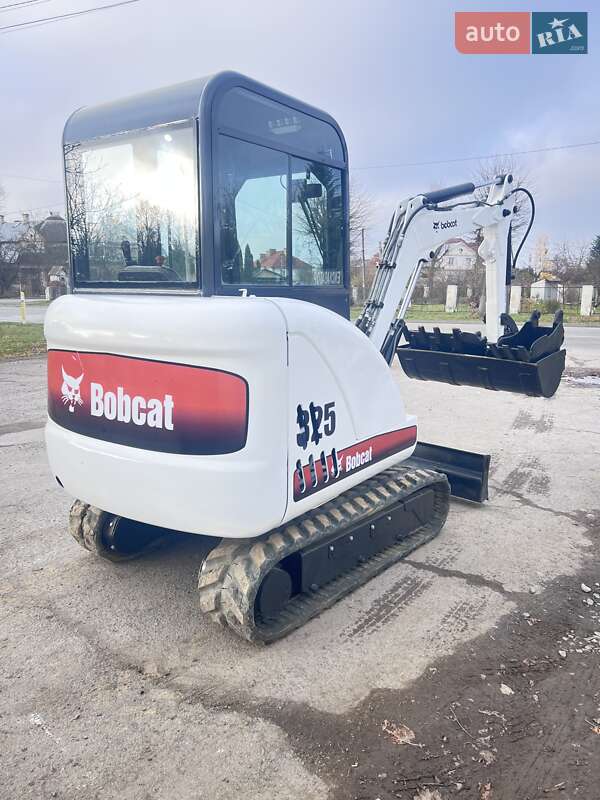 Міні-екскаватор Bobcat 325 2003 в Бориславі