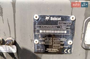 Миниэкскаватор Bobcat E32 2011 в 