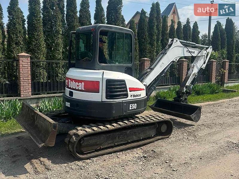 Миниэкскаватор Bobcat Е50 2013 в Ивано-Франковске