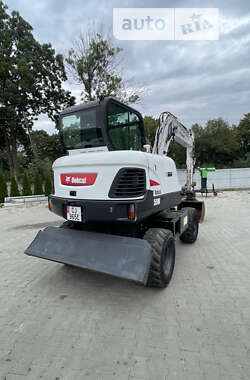 Колісний екскаватор Bobcat E 2011 в Чернівцях