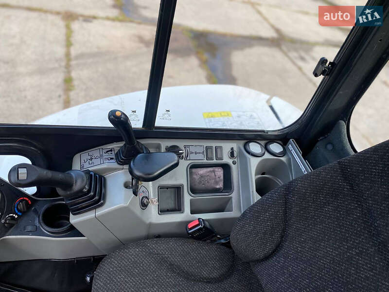 Миниэкскаватор Bobcat E 2015 в Дубно фото 33 Миниэкскаватор Bobcat E 2015 в Дубно