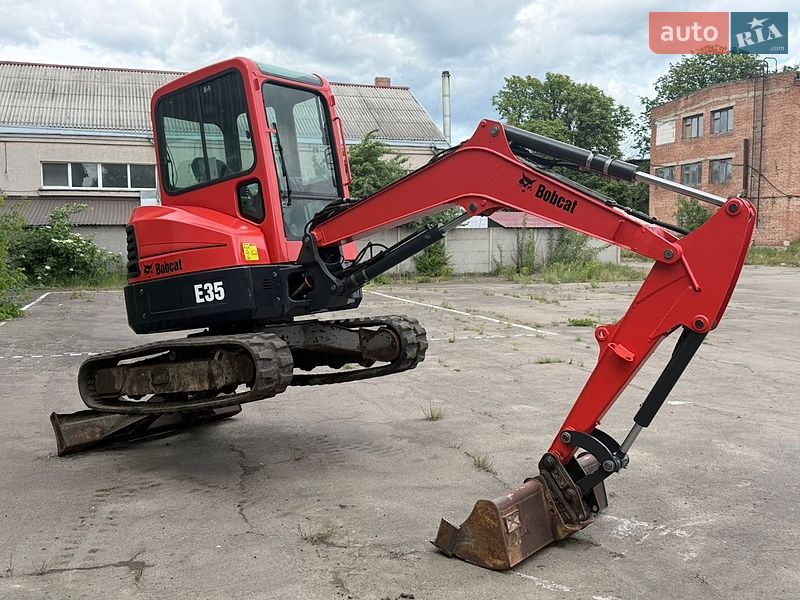 Миниэкскаватор Bobcat E 2010 в Луцке