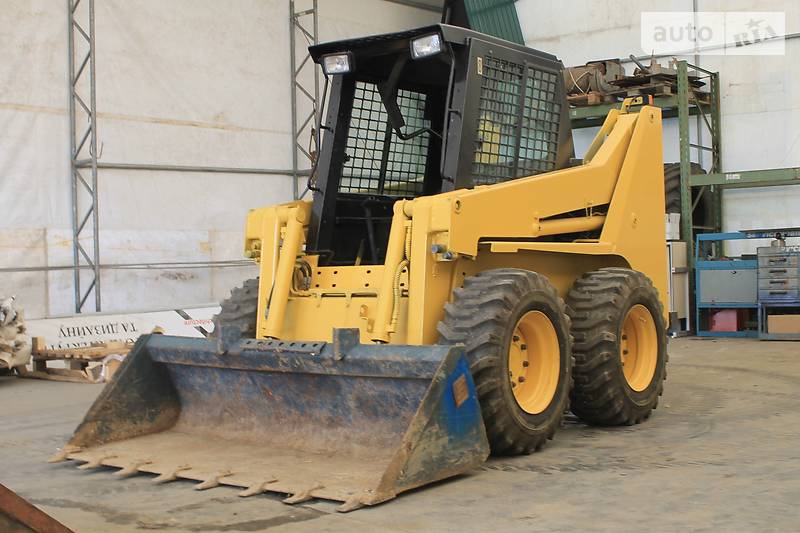 Минипогрузчик Bobcat S130 2004 в Мукачево