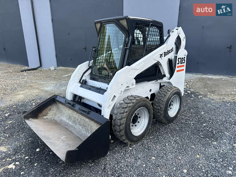 Міні-вантажник Bobcat S185 2005 в Львові