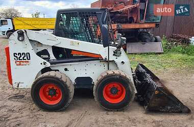 Минипогрузчик Bobcat S220 2006 в Киеве