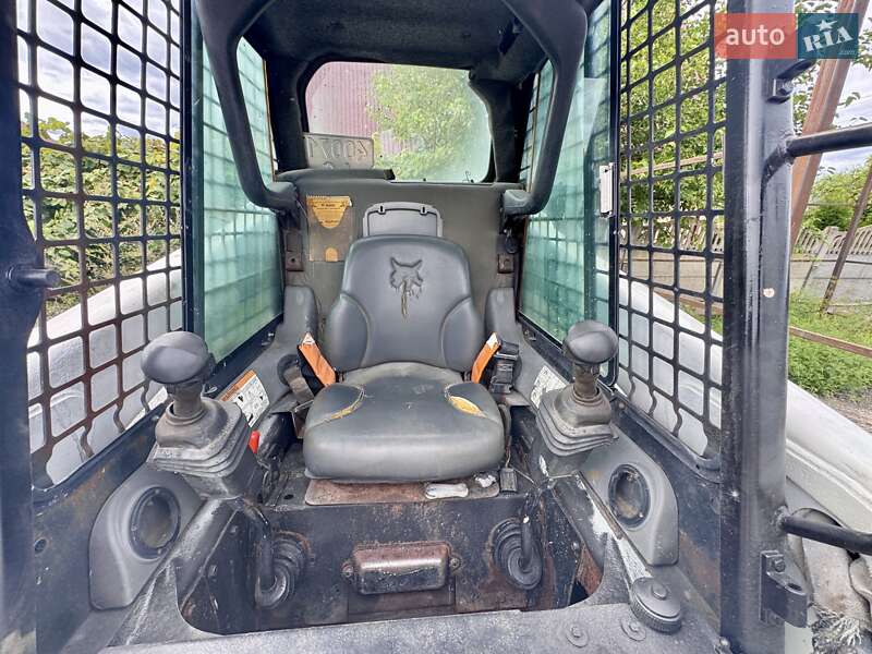 Минипогрузчик Bobcat S220 2010 в Луцке