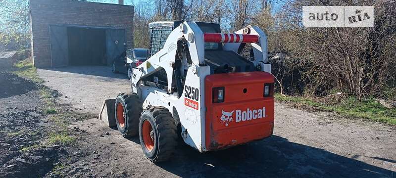 Міні-вантажник Bobcat S250 2007 в Покрові