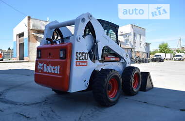 Минипогрузчик Bobcat S250 2008 в Ровно