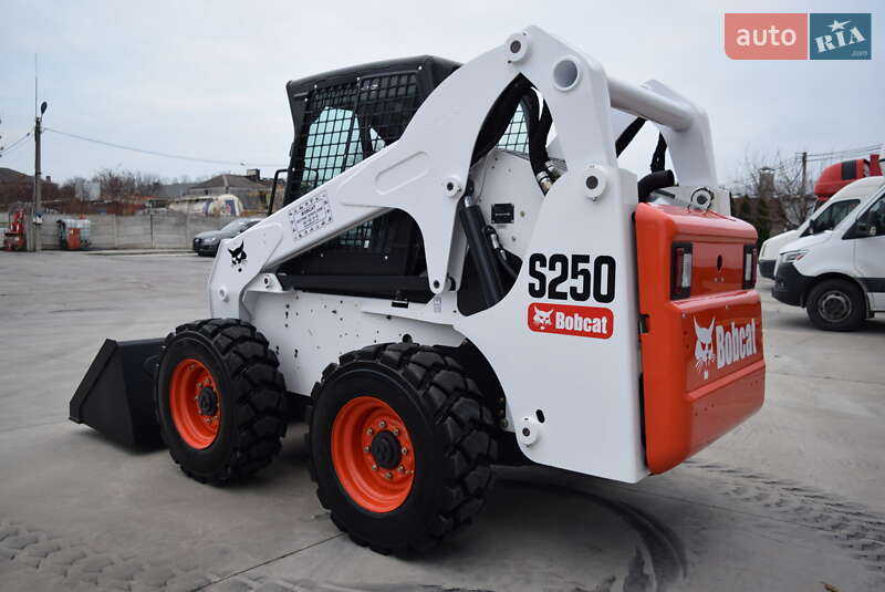 Минипогрузчик Bobcat S250 2007 в Ровно