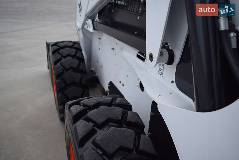 Минипогрузчик Bobcat S250 2007 в Ровно