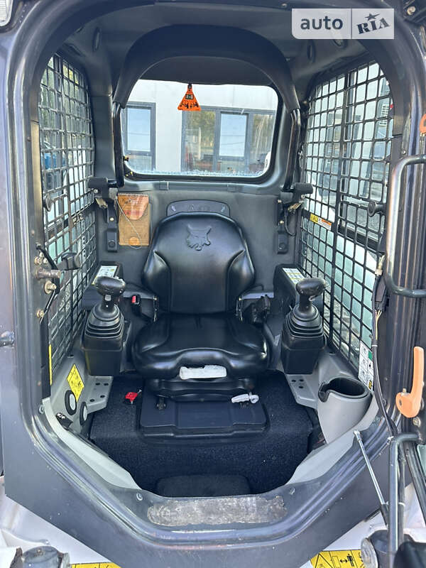 Міні-вантажник Bobcat S630 2014 в Луцьку фото 4 Міні-вантажник Bobcat S630 2014 в Луцьку