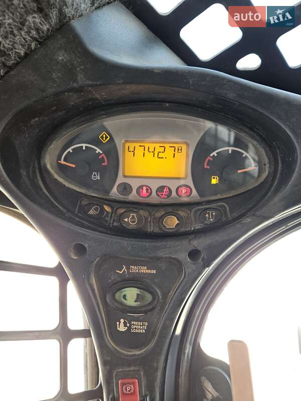 Міні-вантажник Bobcat S650 2014 в Мукачевому