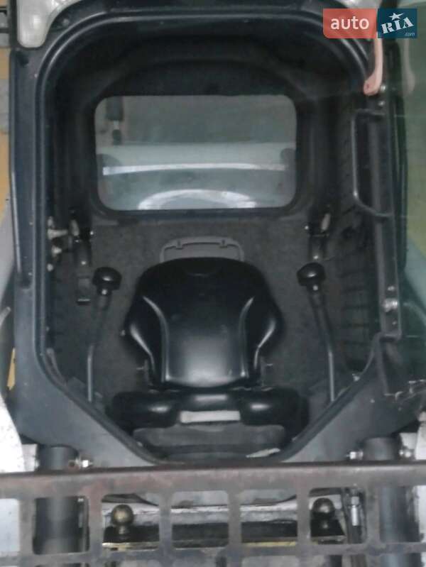 Міні-вантажник Bobcat S650 2014 в Мукачевому
