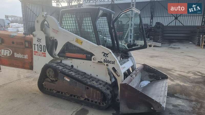 Інша будівельна техніка Bobcat T190 2003 в 