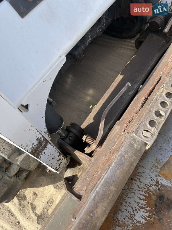 Минипогрузчик Bobcat T190 2002 в Ковеле