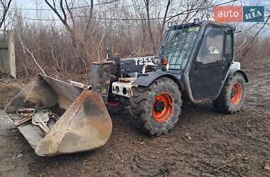 Телескопічні навантажувачі Bobcat T2556 2004 в Калуші