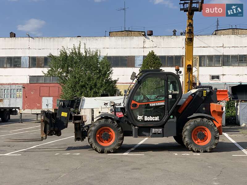 Телескопічні навантажувачі Bobcat T36120 2017 в Києві