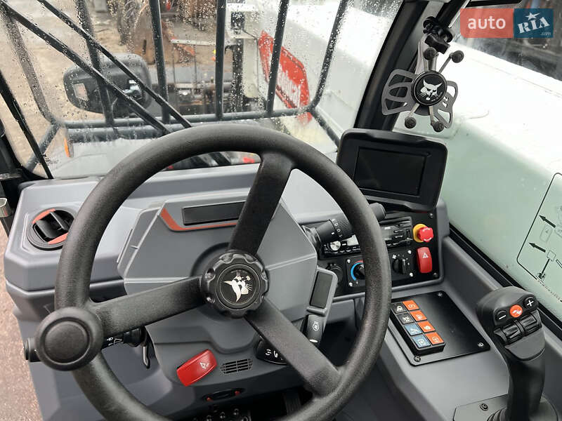Телескопический погрузчик Bobcat T40.180 2024 в Кропивницком фото 8 Телескопический погрузчик Bobcat T40.180 2024 в Кропивницком