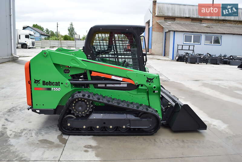 Міні-вантажник Bobcat T590 2016 в Рівному