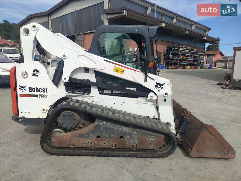 Минипогрузчик Bobcat T740 2015 в Луцке