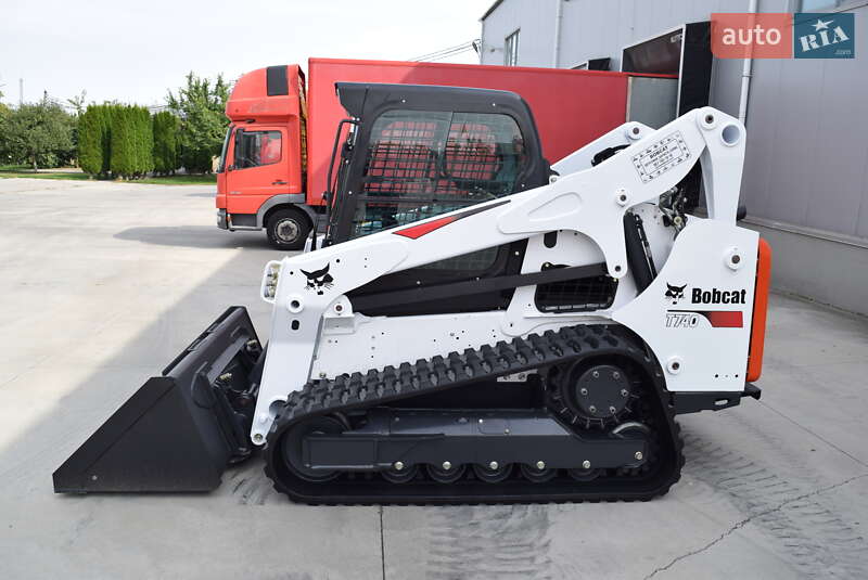 Минипогрузчик Bobcat T740 2016 в Ровно