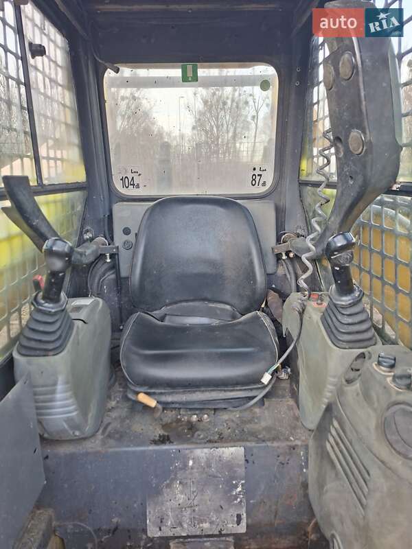 Фронтальні навантажувачі Bobcat Т750 2009 в Львові