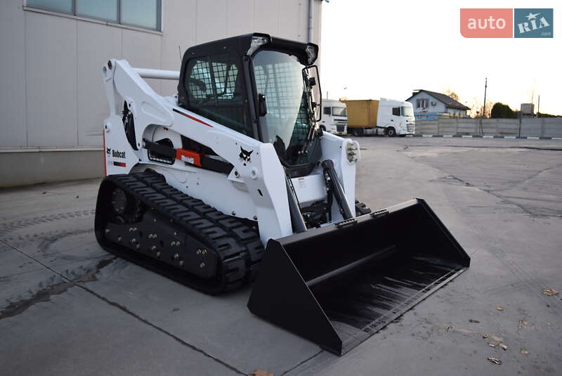 Bobcat T870 2011