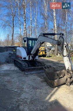 Гусеничный экскаватор Bobcat X337 2005 в 
