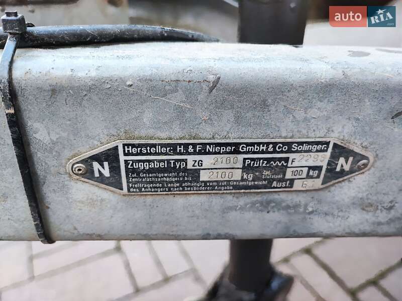 Платформа полуприцеп Bockmann H 2011 в Стрые