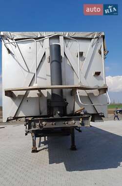 Зерновоз - напівпричіп Bodex KIS 3B 2016 в Луцьку