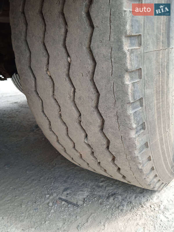 Самоскид напівпричіп Bodex KIS 3B 2015 в Павлограді