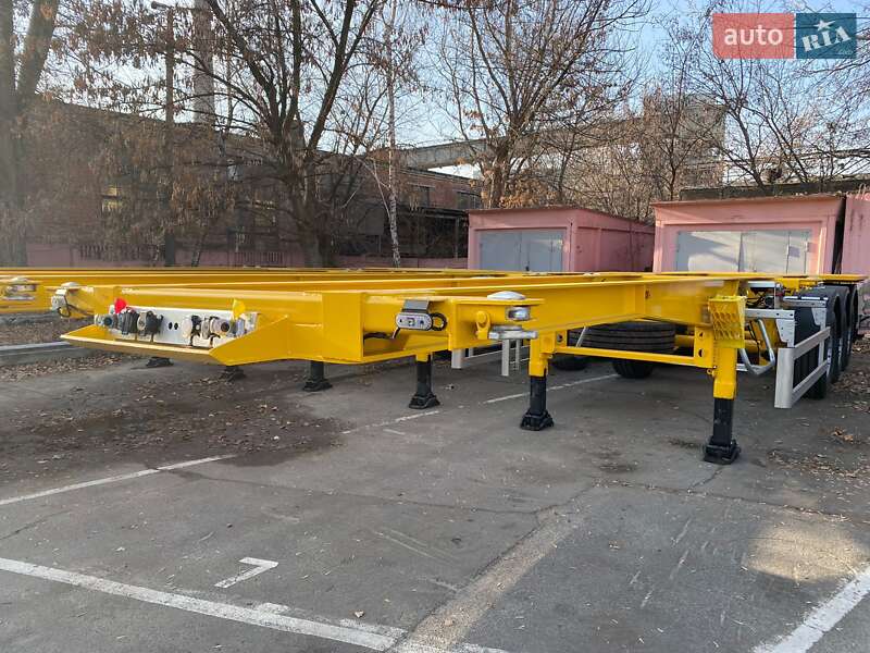 Контейнеровоз напівпричіп Bodex KIS 3B 2021 в Києві