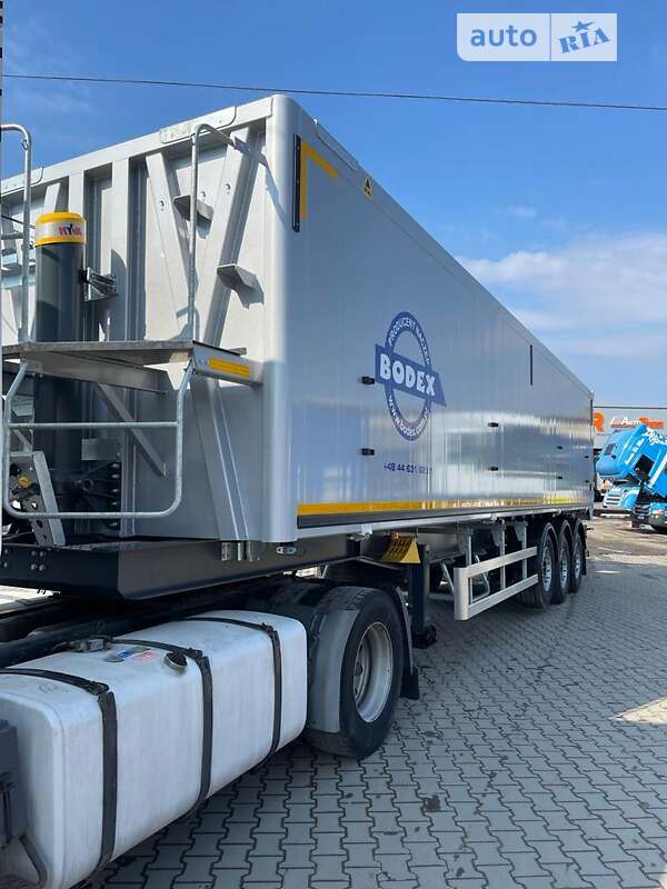 Зерновоз - напівпричіп Bodex KIS 3W-A 2023 в Чернівцях
