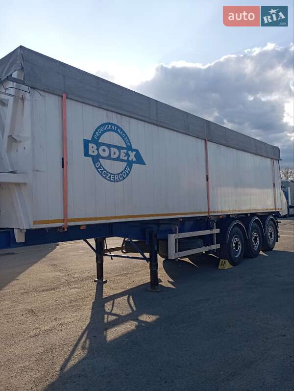 Самоскид напівпричіп Bodex KIS 3W-A 2007 в Первомайську