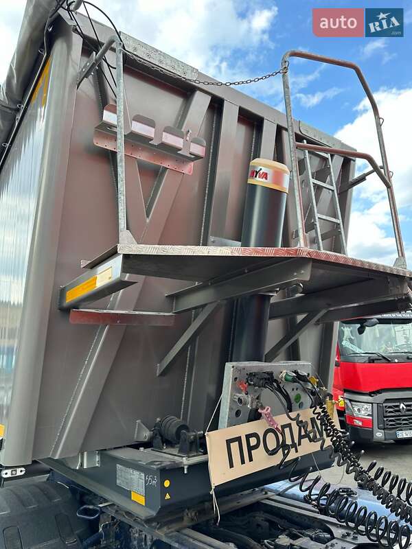 Зерновоз - полуприцеп Bodex KIS 3W-A 2024 в Черновцах