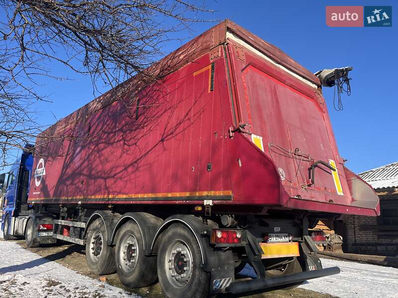 Самосвал полуприцеп Bodex KIS 3W-A 2010 в Миргороде