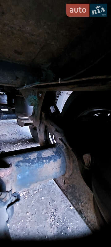 Самоскид напівпричіп Bodex KIS 3W-A 2007 в Новій Водолагі