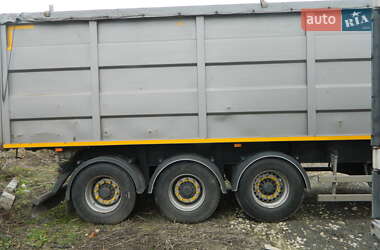 Зерновоз - полуприцеп Bodex KIS 3W-A 2008 в 