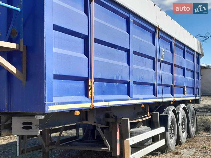 Зерновоз - полуприцеп Bodex KIS 3W-A 2006 в Запорожье