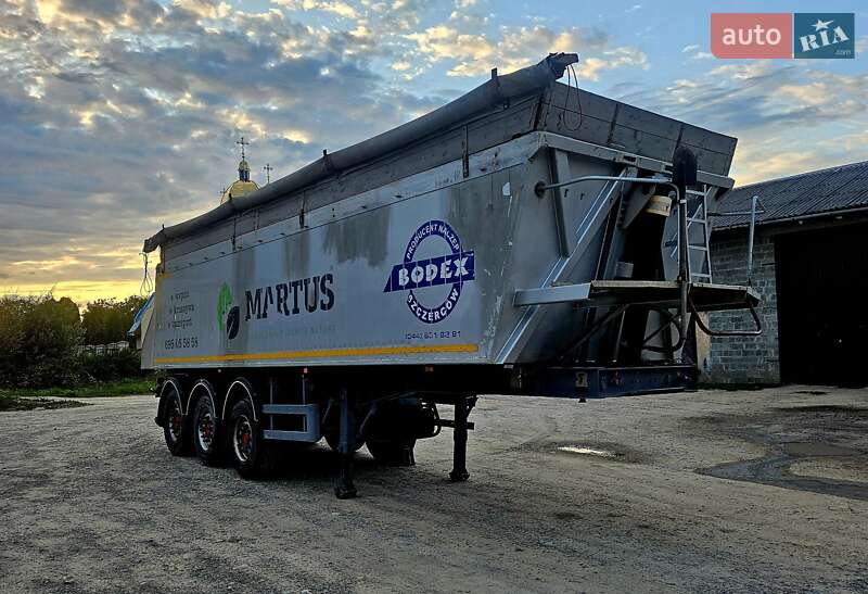 Самоскид напівпричіп Bodex KIS 3W-A 2010 в Меденичах фото 6 Самоскид напівпричіп Bodex KIS 3W-A 2010 в Меденичах