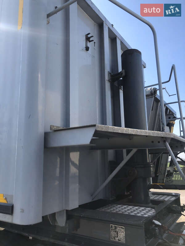 Самосвал полуприцеп Bodex KIS 3W-S 2012 в Одессе