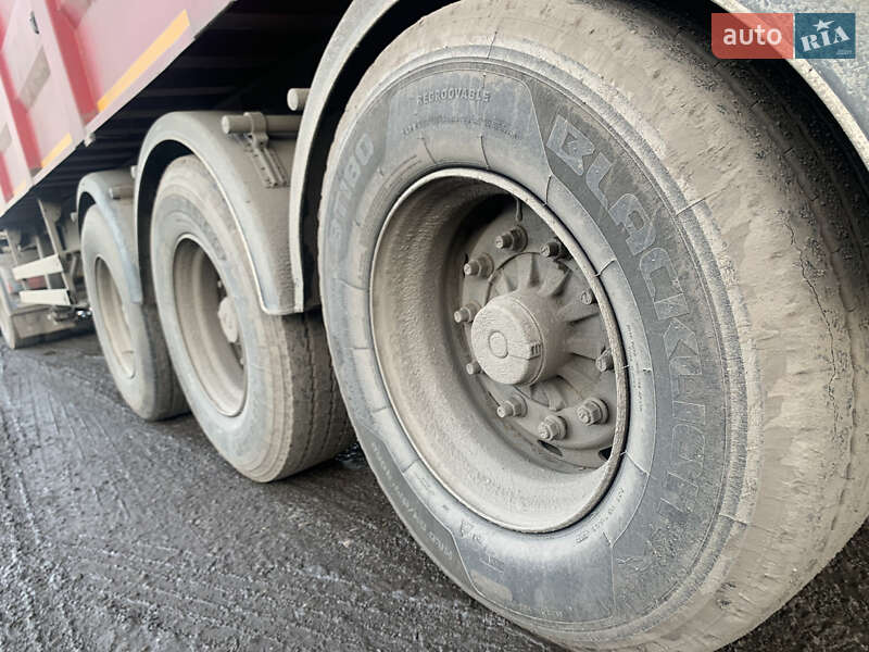 Самосвал полуприцеп Bodex KIS 3W-S 2009 в Кропивницком