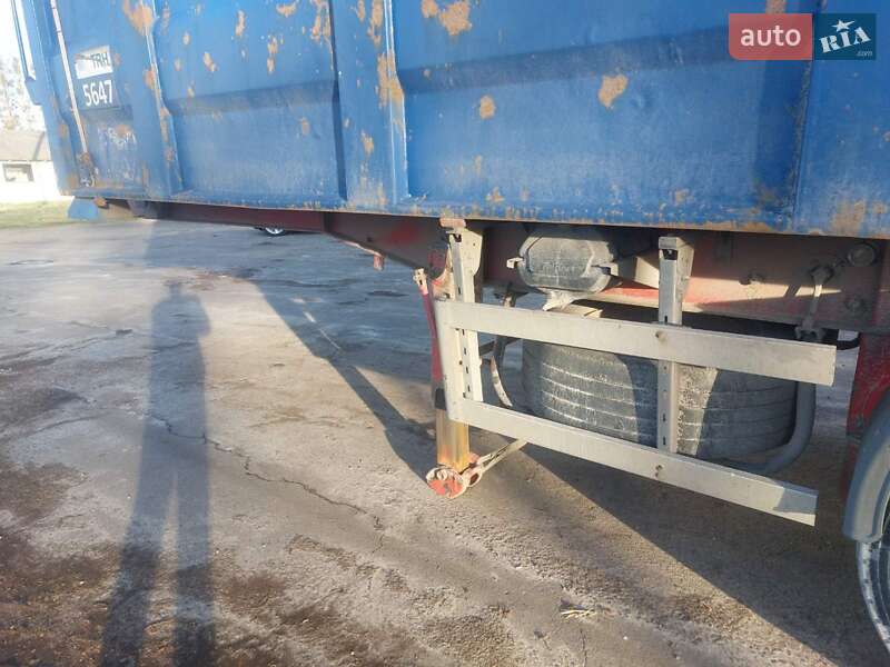 Зерновоз - напівпричіп Bodex KIS 3W-S 2006 в Кам'янці-Бузькій фото 8 Зерновоз - напівпричіп Bodex KIS 3W-S 2006 в Кам'янці-Бузькій