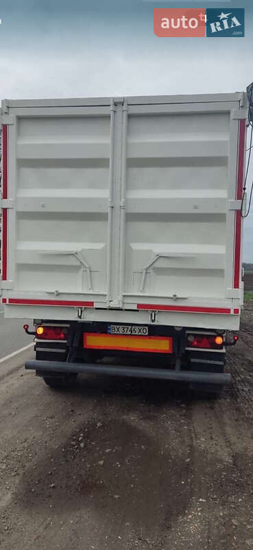 Самоскид напівпричіп Bodex KIS 3W-S 2009 в Миколаєві